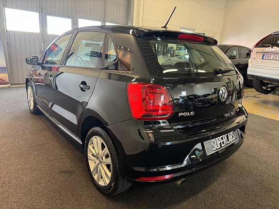 Volkswagen Polo 5 of 17