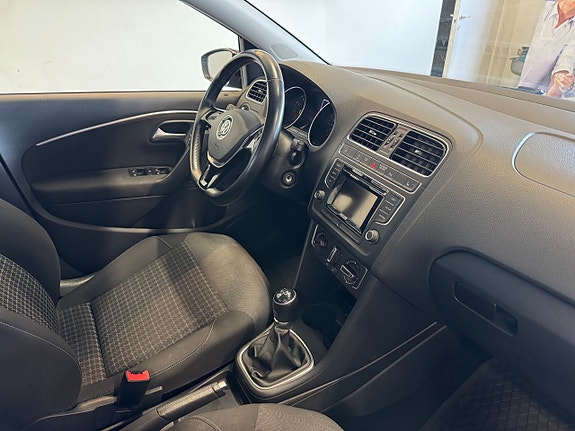 Volkswagen Polo 7 of 17