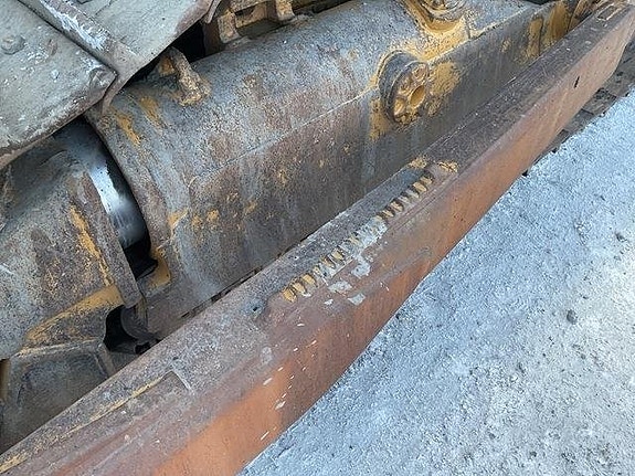 CAT D6T XL 16 of 24