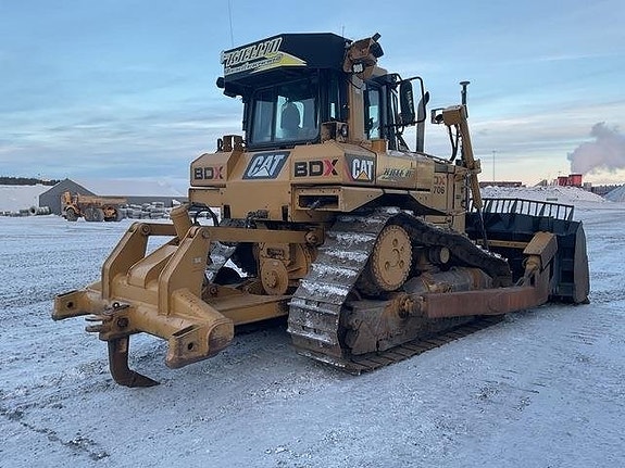 CAT D6T XL 3 of 24