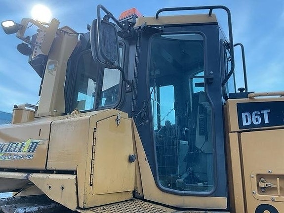 CAT D6T XL 18 of 24