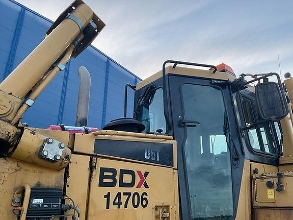 CAT D6T XL 24 of 24