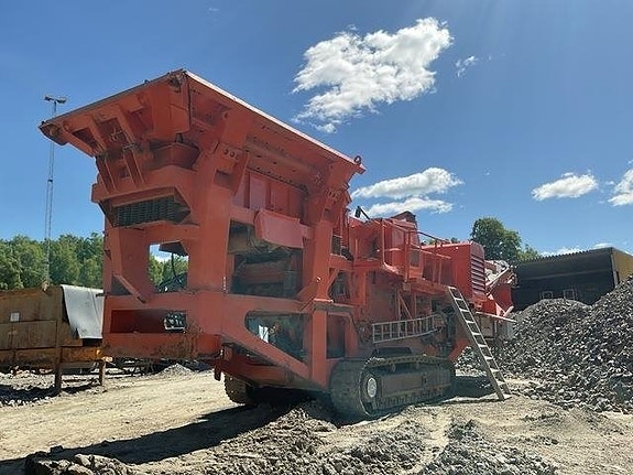 Metso Lokotrack LT110 3 of 24
