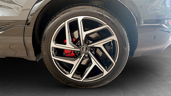 Audi S6 e-tron 6 of 15