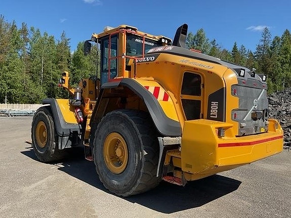 Volvo L180H 2 of 24