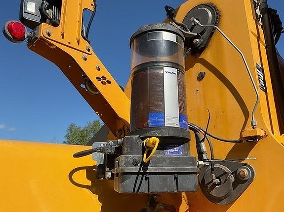 Volvo L180H 13 of 24