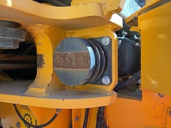 Volvo L180H 21 of 24