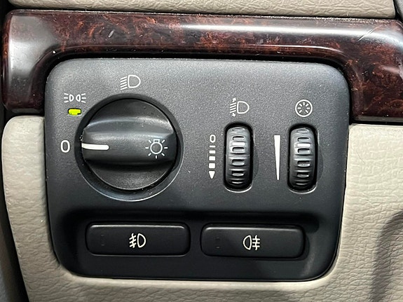 Volvo S80 11 of 18