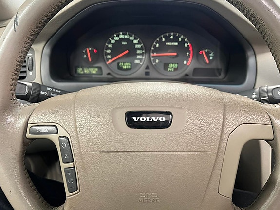 Volvo S80 10 of 18