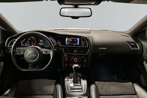 Audi A5 4 of 6