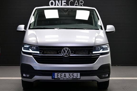 Volkswagen Transporter 2 of 19
