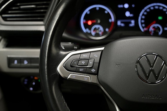 Volkswagen Transporter 12 of 19
