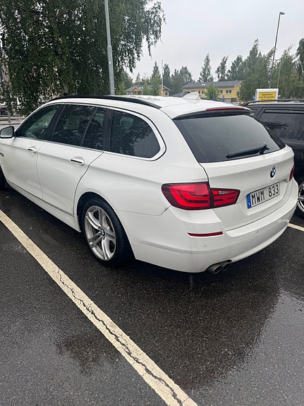 BMW 525d 4 of 12