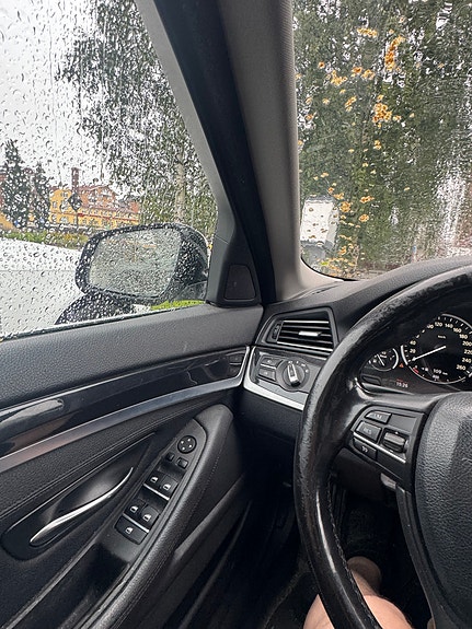 BMW 525d 12 of 12
