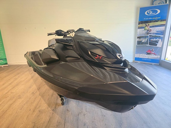 Sea-Doo RXP-X 300 -2023, 39 timmar Garanti till 2027 7 of 12