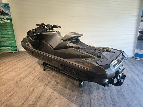 Sea-Doo RXP-X 300 -2023, 39 timmar Garanti till 2027 3 of 12