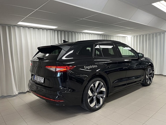 Skoda Enyaq 4 of 14
