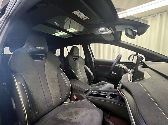 Skoda Enyaq 5 of 14