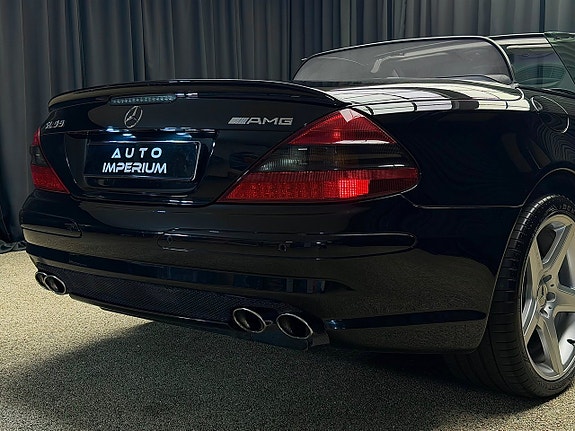 Mercedes-Benz SL55 11 of 30