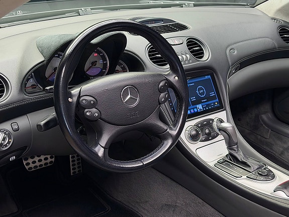 Mercedes-Benz SL55 17 of 30
