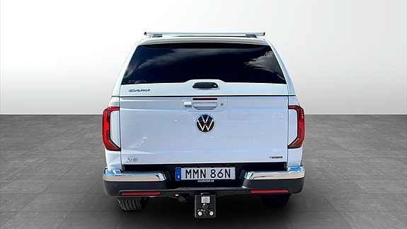 Volkswagen Amarok 5 of 12