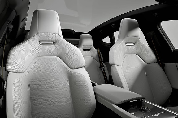 Polestar 5 8 of 13