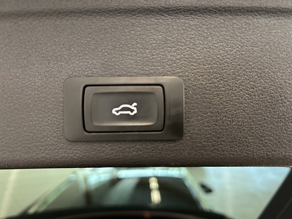 Audi A4 10 of 18