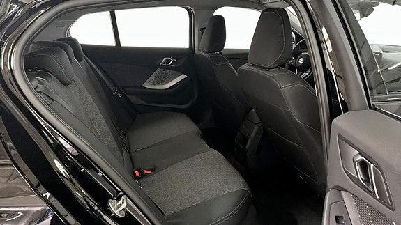 BMW 120 5 of 9
