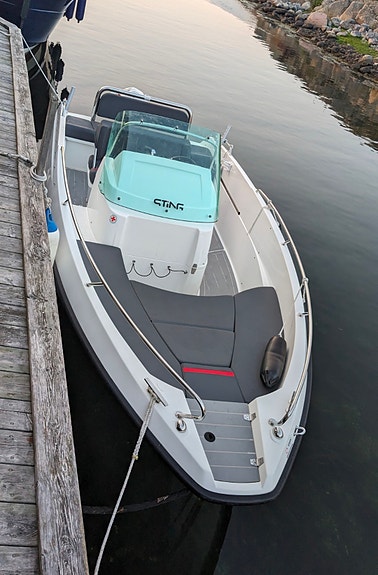 Sting 530 S 3 of 5