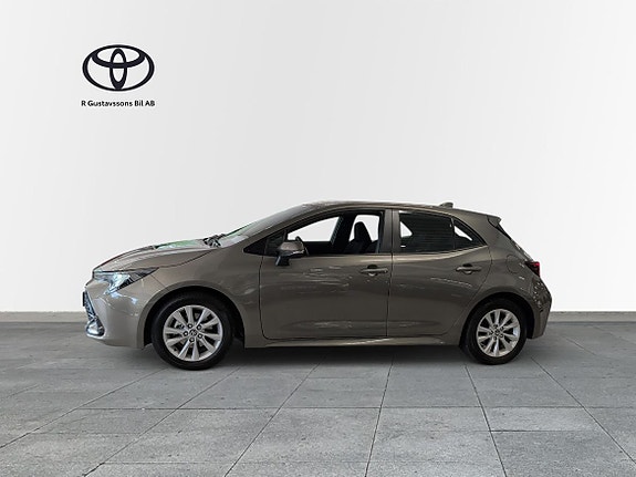 Toyota Corolla 4 of 11