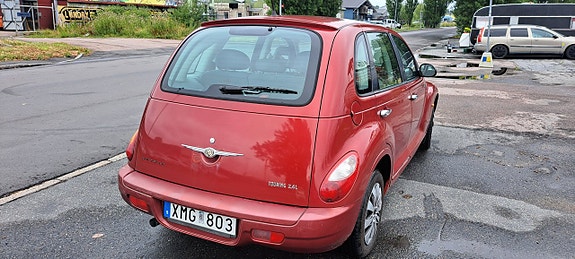 Chrysler PT Cruiser 4 of 15