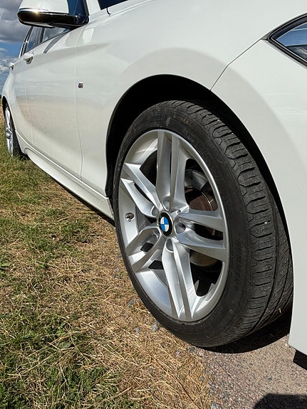 BMW 118i 13 of 14