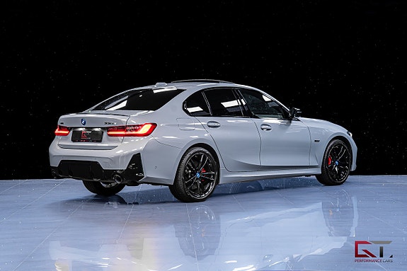 BMW 330e 8 of 22