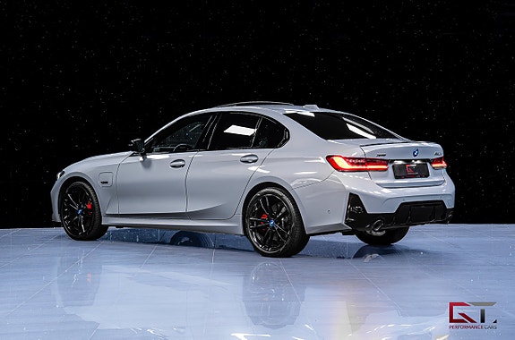 BMW 330e 6 of 22