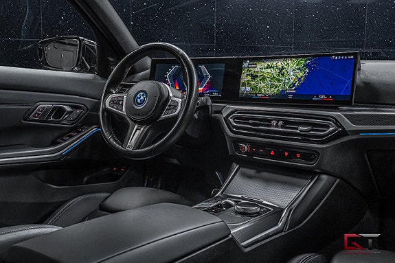 BMW 330e 19 of 22