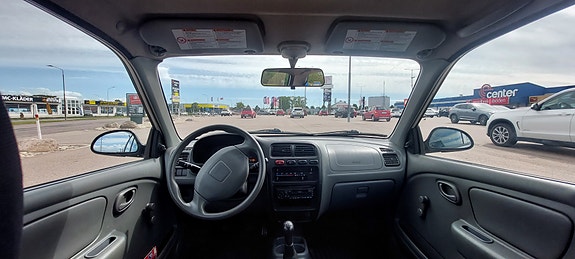 Suzuki Alto 9 of 10