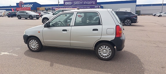 Suzuki Alto 7 of 10