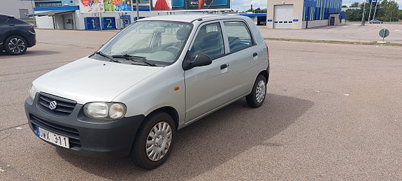 Suzuki Alto 2 of 10