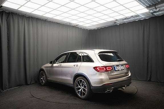 Mercedes-Benz GLC300 de 9 of 27