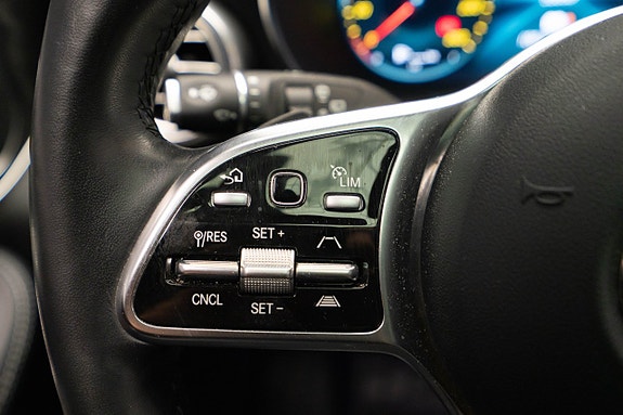 Mercedes-Benz GLC300 de 20 of 27