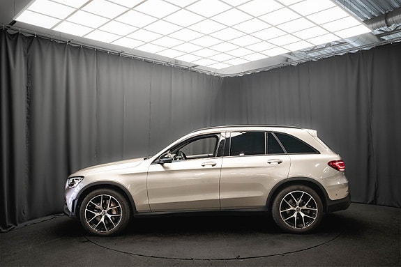 Mercedes-Benz GLC300 de 10 of 27