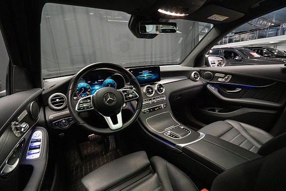 Mercedes-Benz GLC300 de 11 of 27