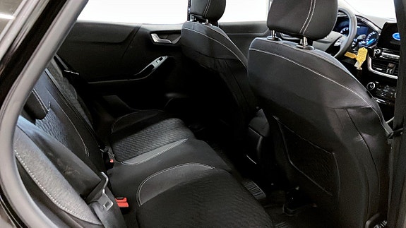 Ford Puma 5 of 9