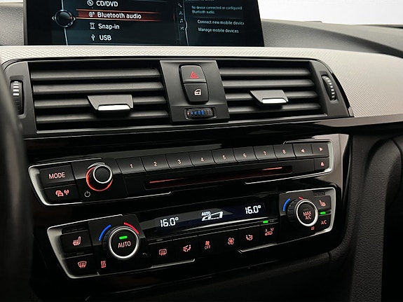 BMW 330e 22 of 30