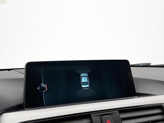 BMW 330e 19 of 30