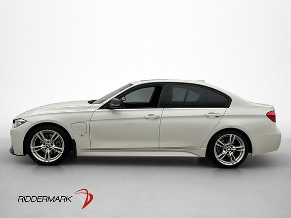 BMW 330e 5 of 30
