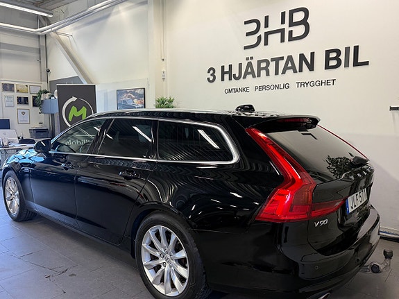 Volvo V90 3 of 21
