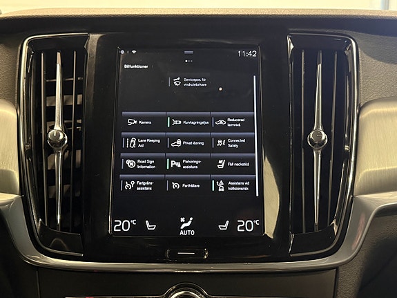 Volvo V90 14 of 21