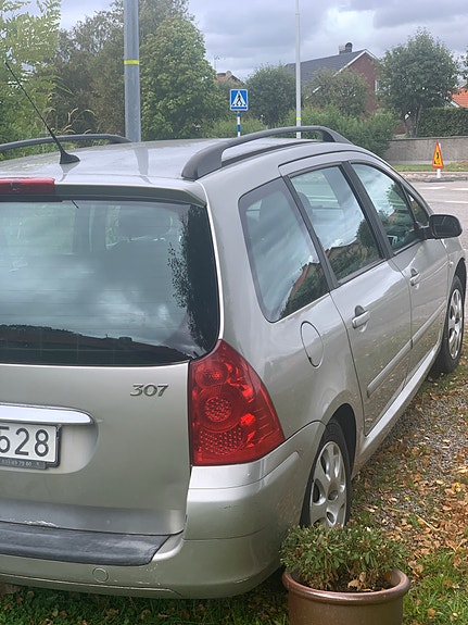 Peugeot 307 4 of 7