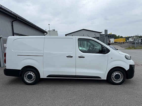 Peugeot Expert 5 of 19